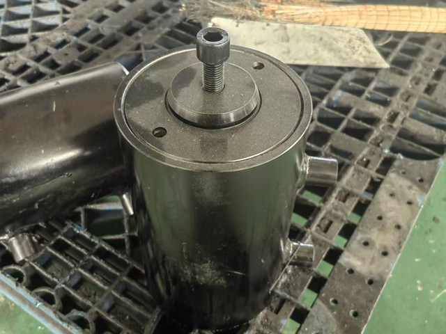 High-Quality Hydraulic Cylinders for Improved Machine Stability